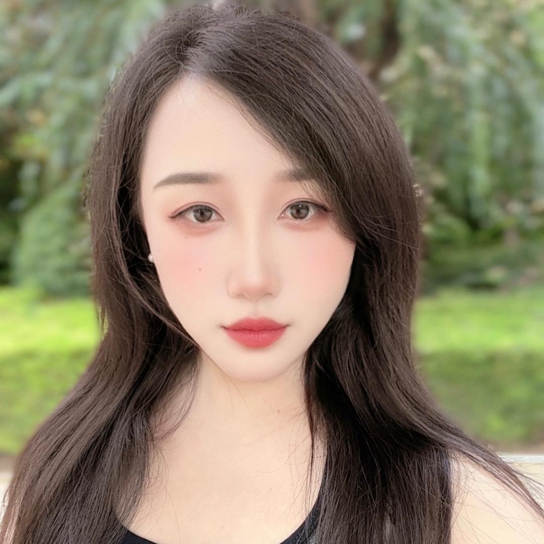 盈盈
