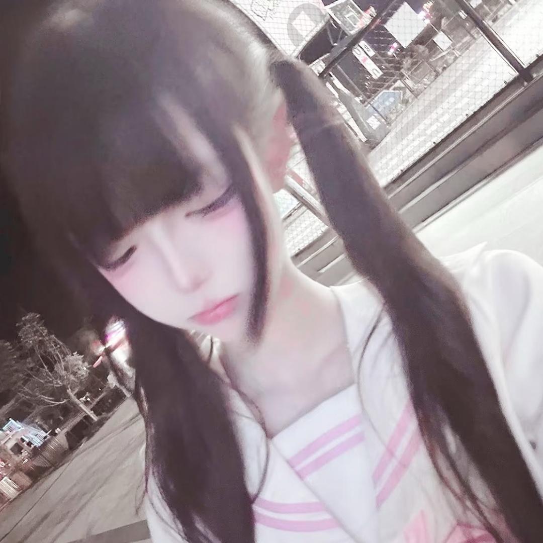 算了她好可爱