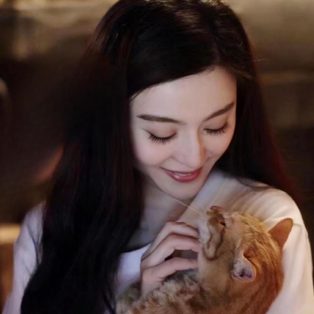 请叫我女王大人