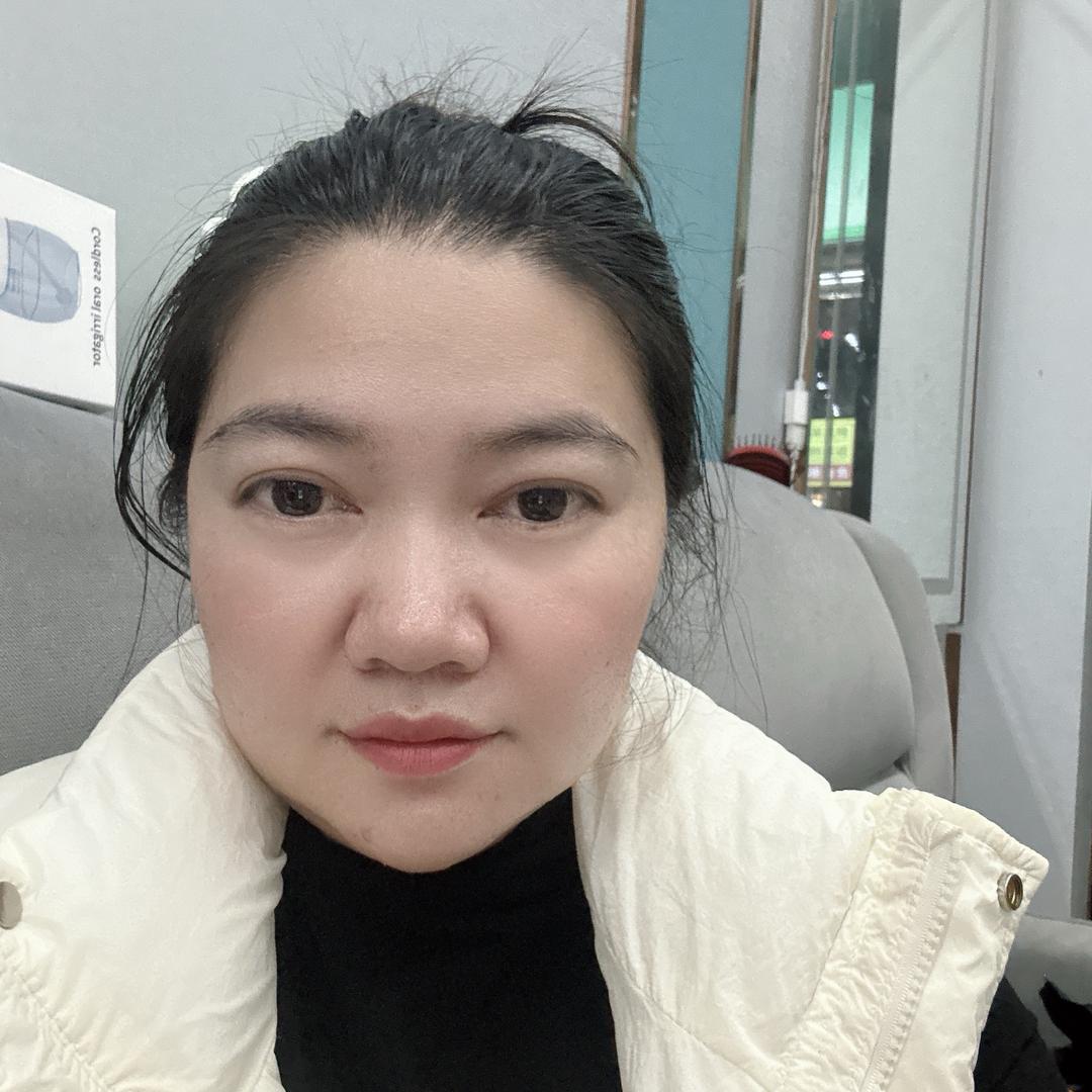 在廉江做班的瑛姐