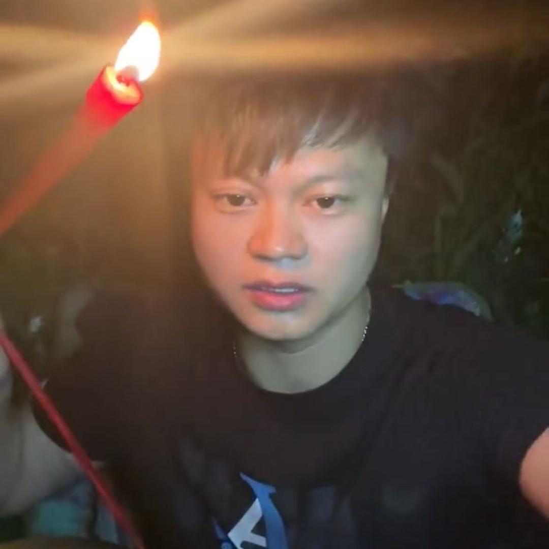 我和僵尸有个约（亮娃）