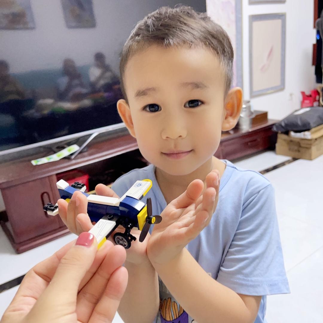 Lucas妈妈英语启蒙