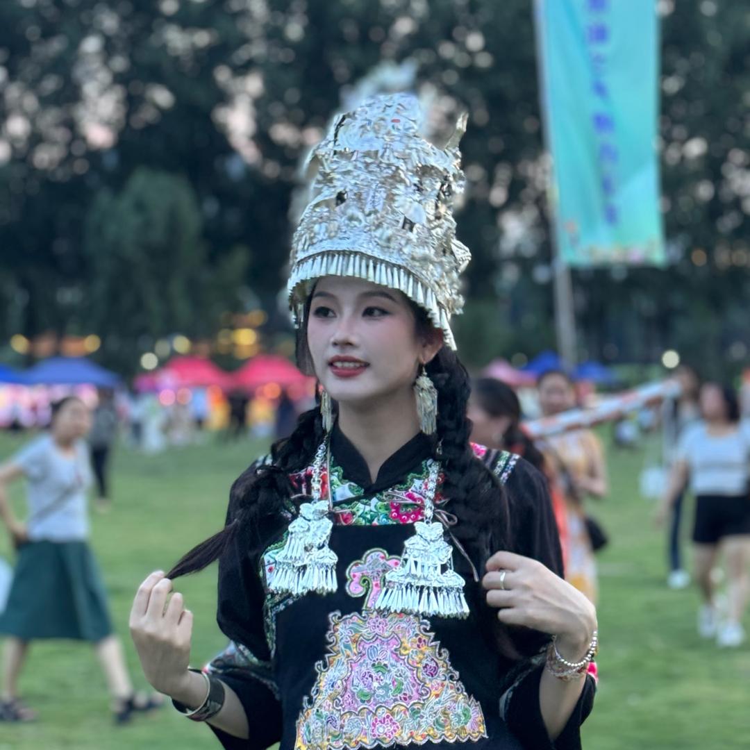 茉莉布依