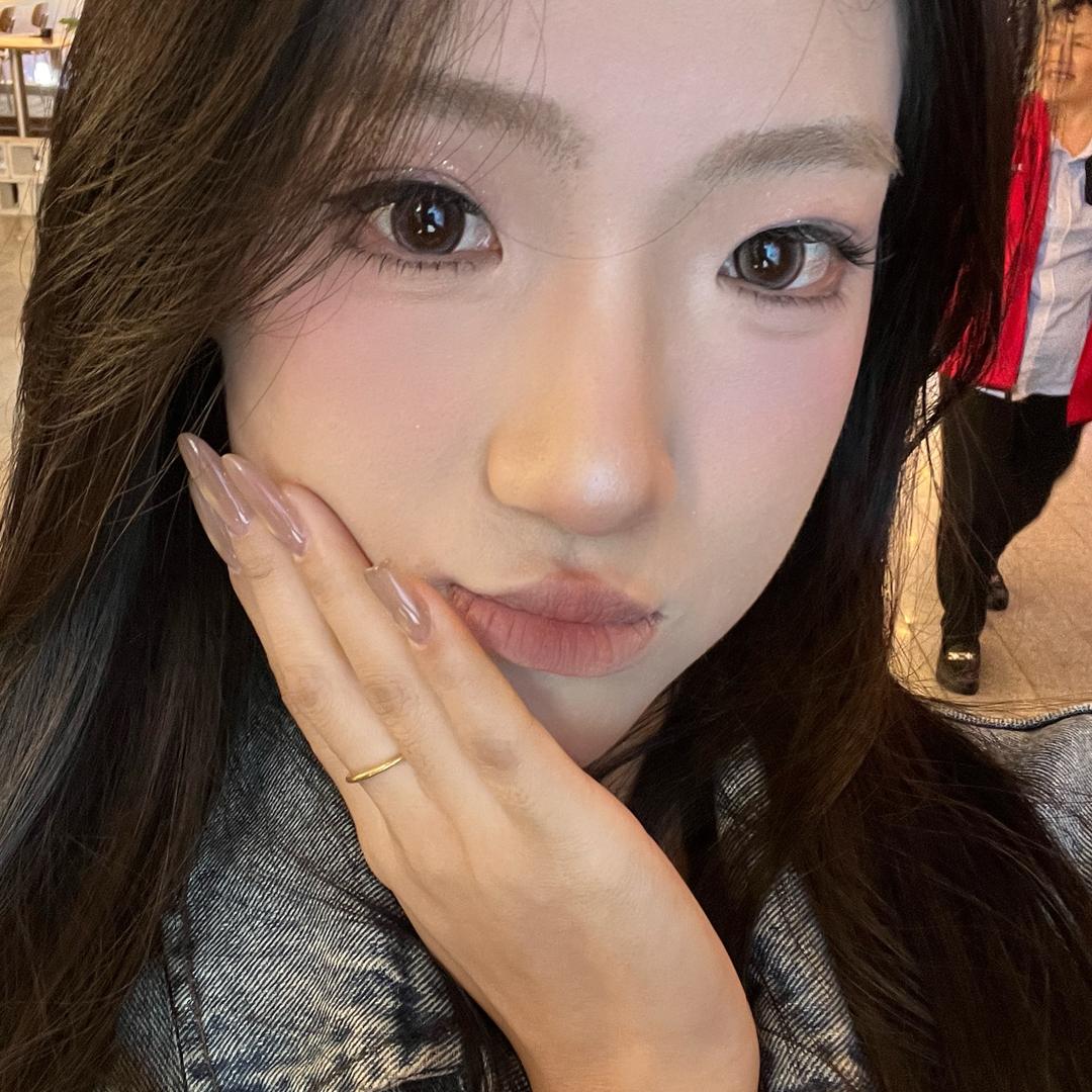 z1yE111