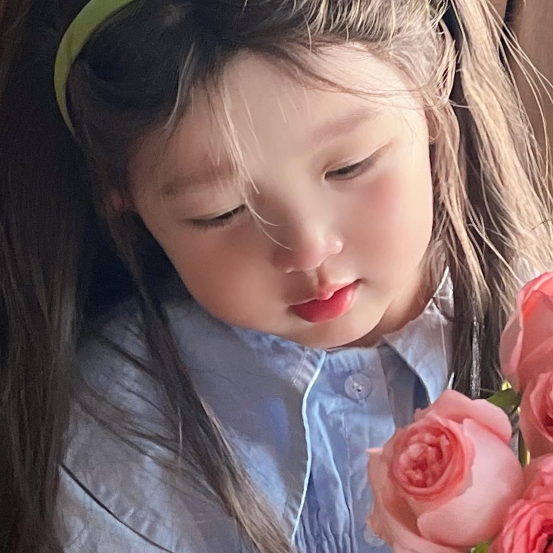 黑心🖤少奶奶👵