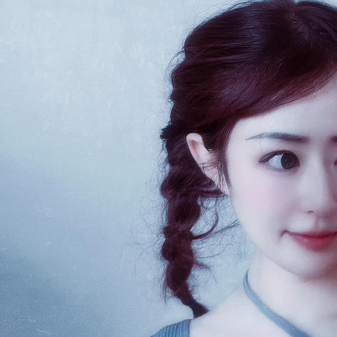 野人般的萝莉