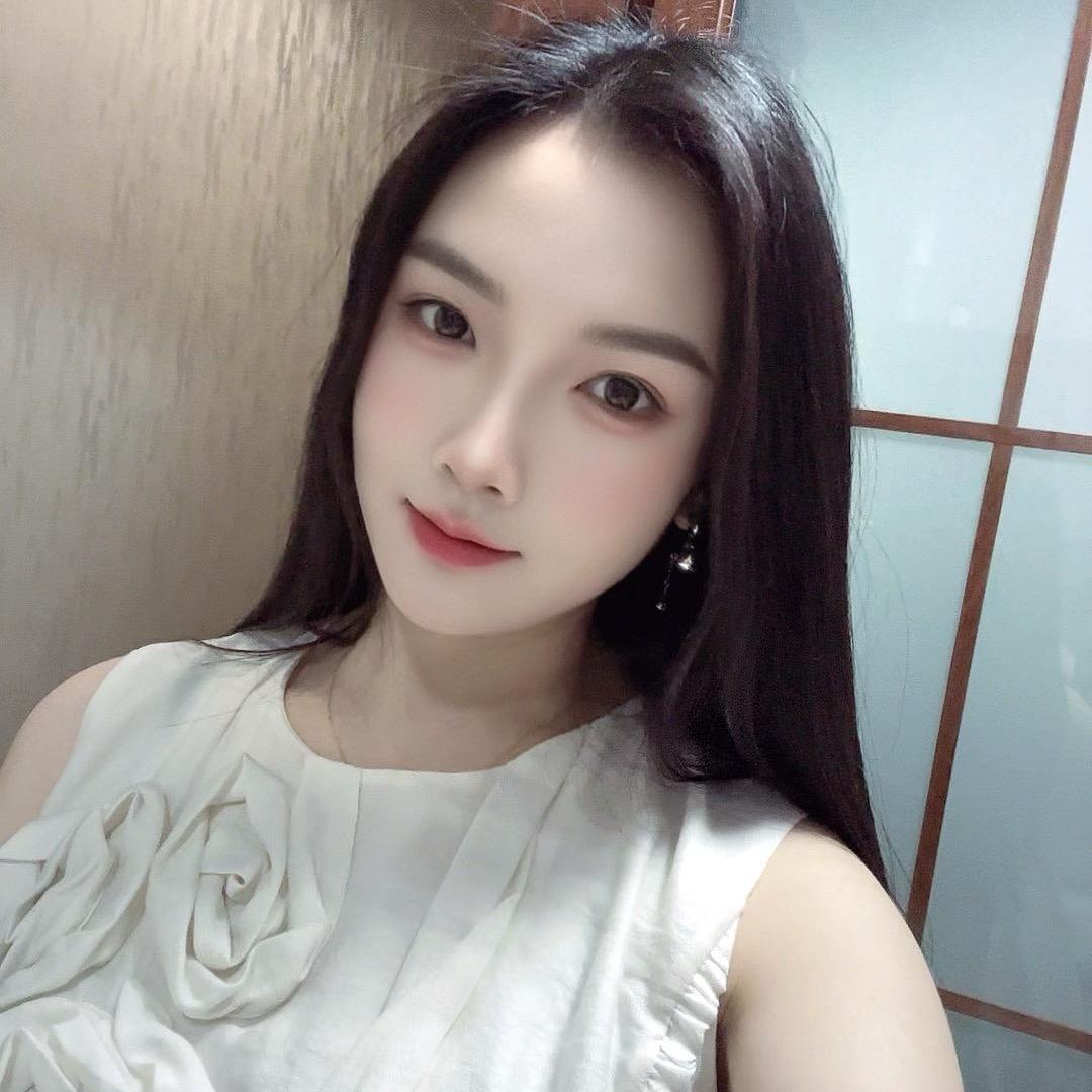 爱左左呀💗