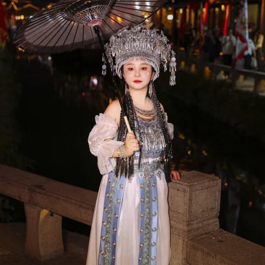 燕燕❤️小个子