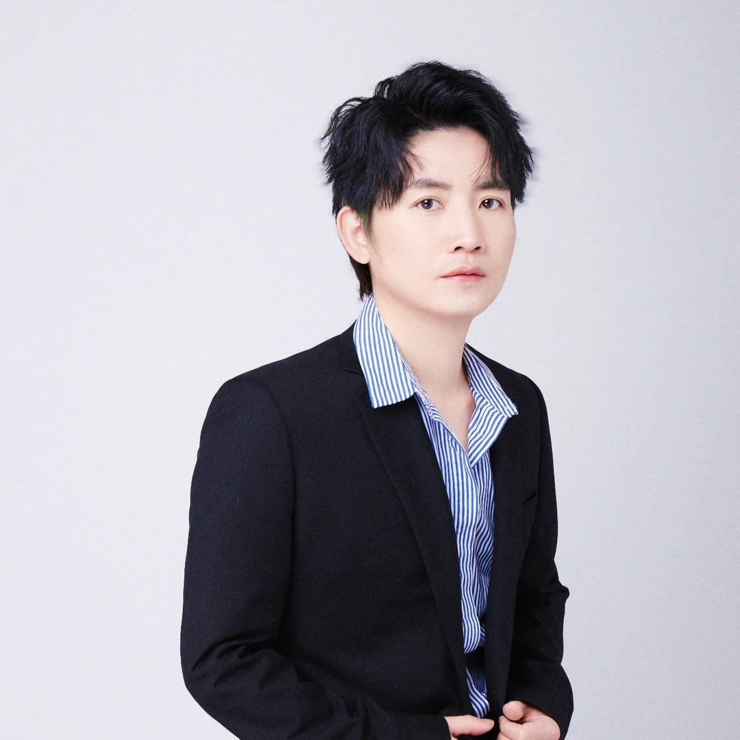 小宝•（W•Salon发型设计）