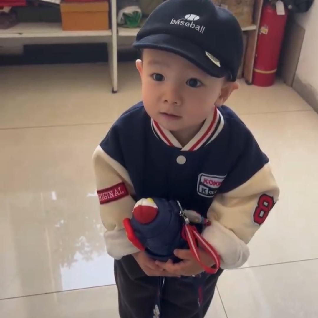 坚信言初 （谢绝私聊）