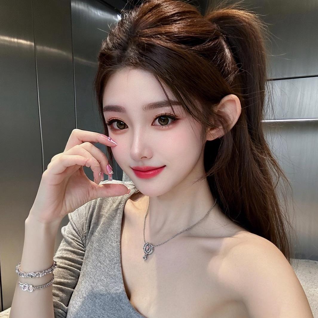 王若熙小姐姐