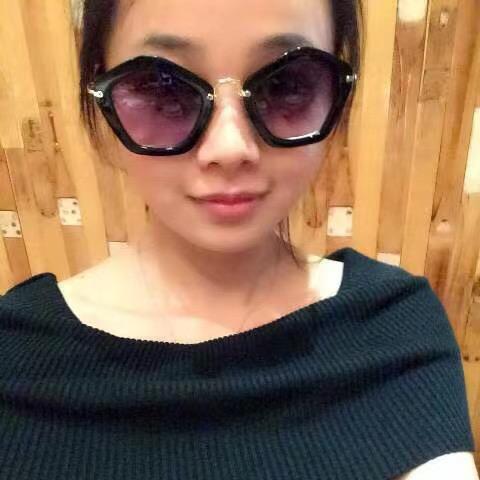 萍萍美妞