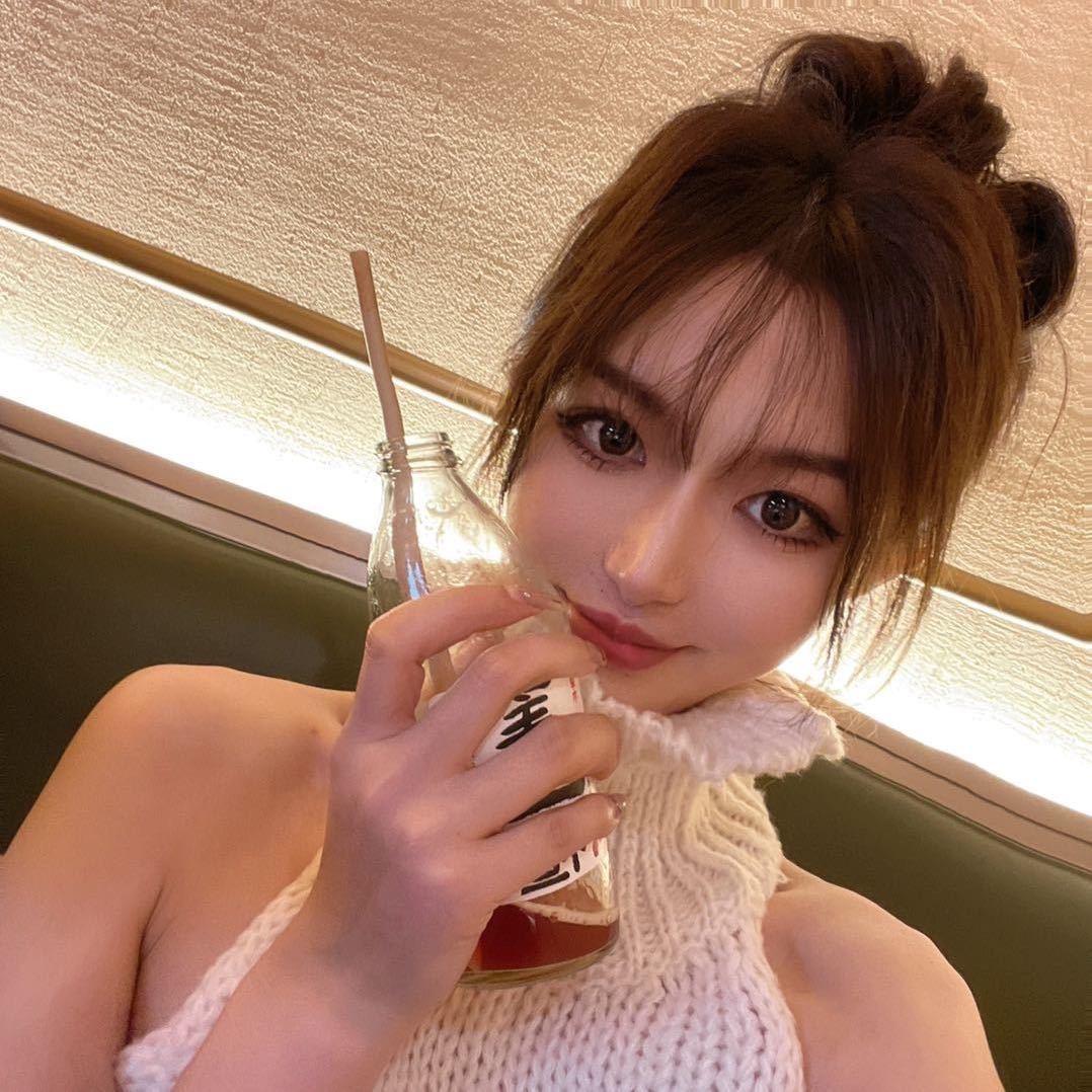 蓉蓉逛吃逛吃