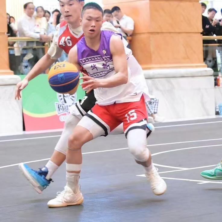 🏀