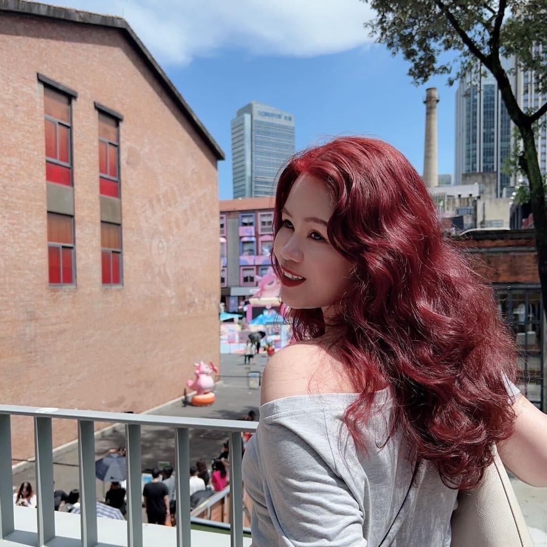 南方高个172郑小姐