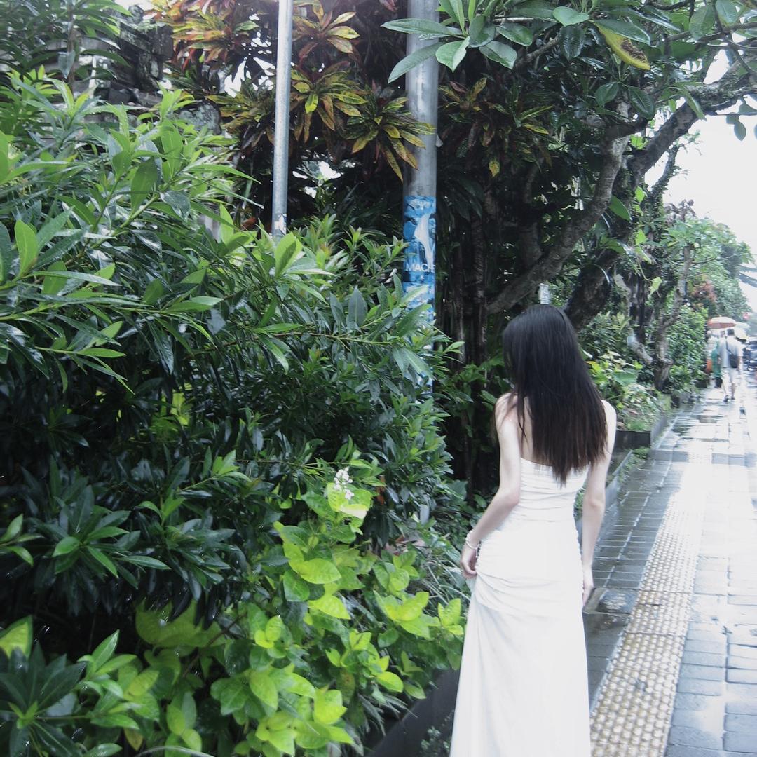 怜惜我的阴雨季