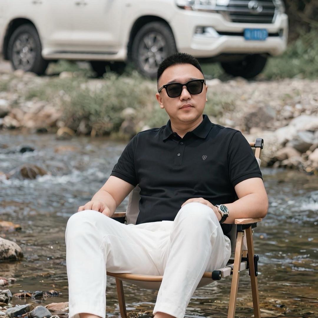 爱唱歌的大伟哥《橱窗好物》