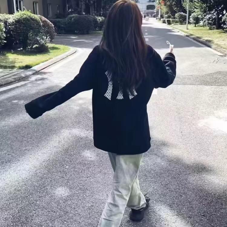 哦 哦