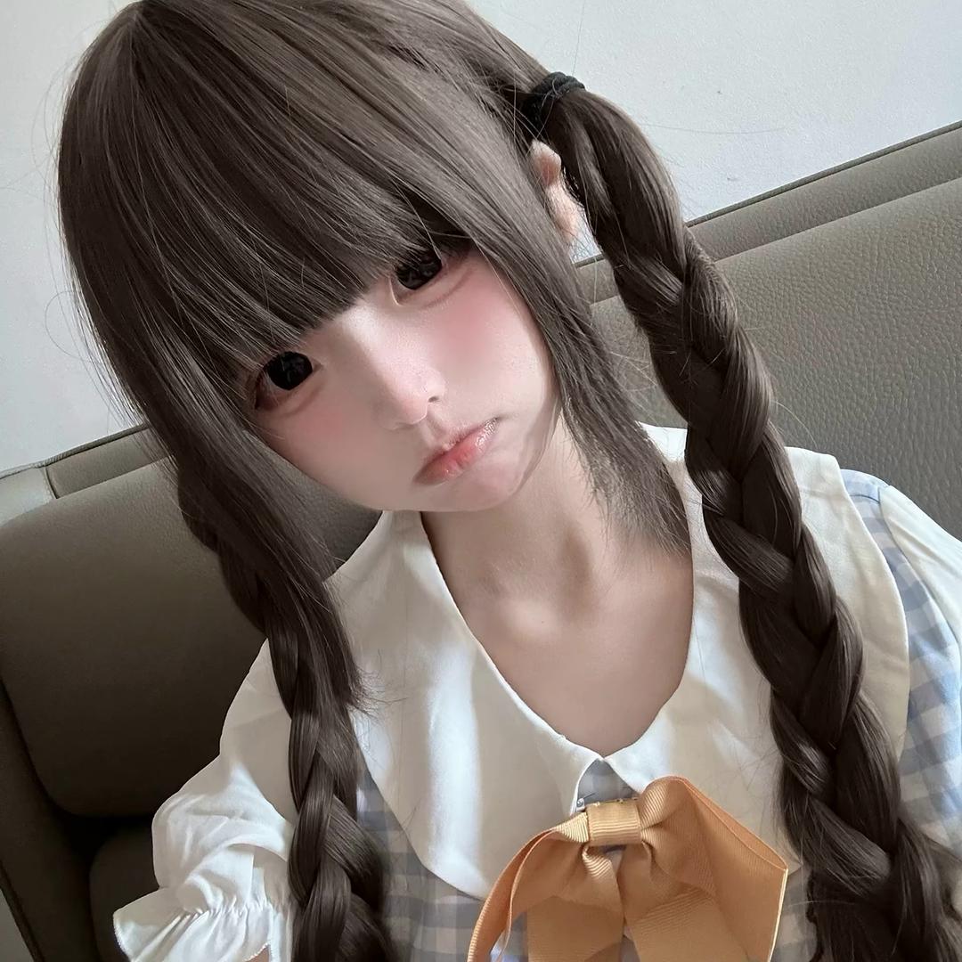 Yu7.