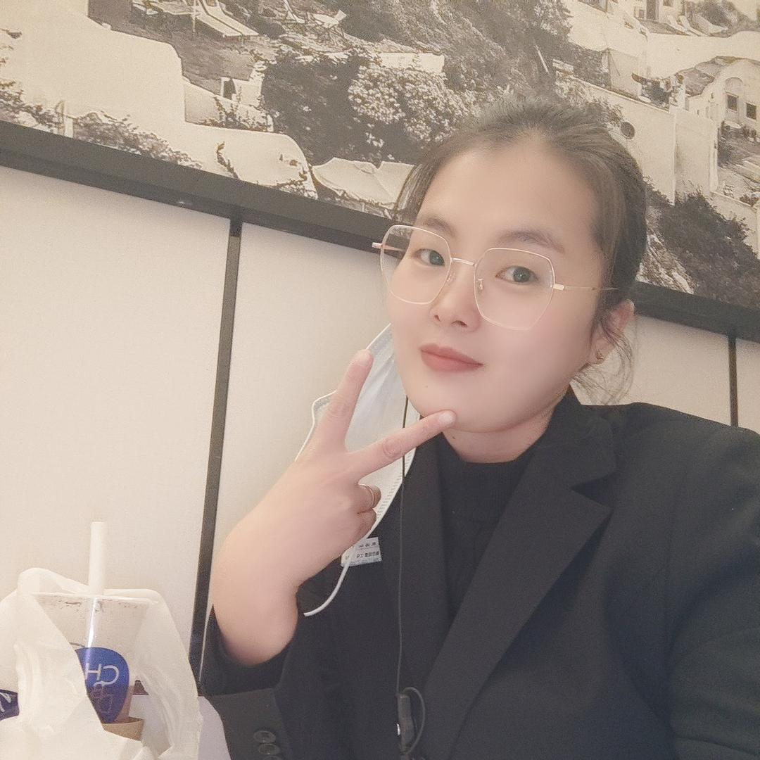 领创教育～小王老师