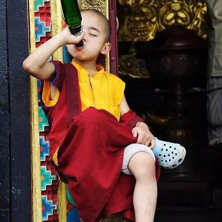 老年人玩游戏