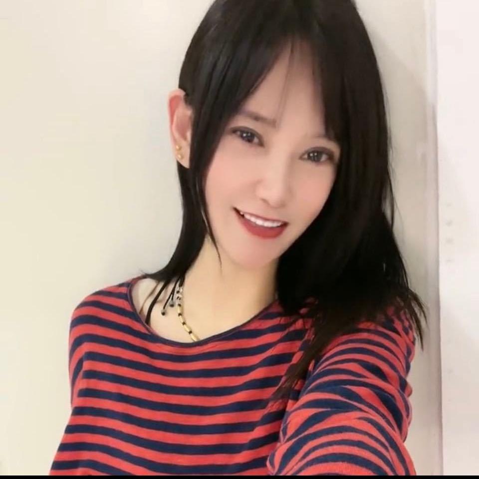 做自己的女王♬（拒私信）