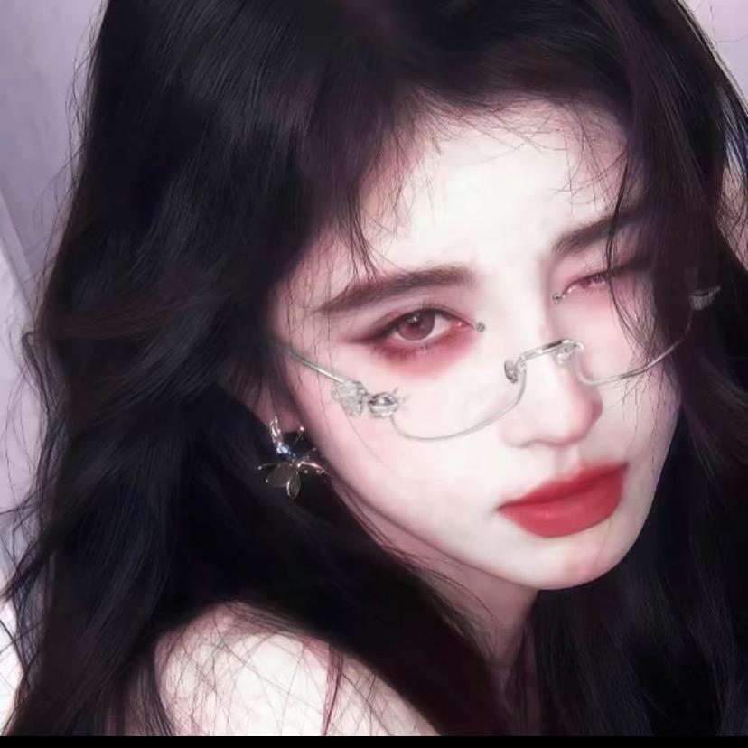 🥀⃟兜里有哇哈哈
