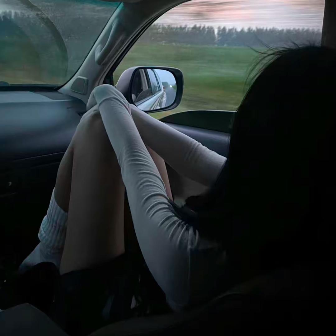 瑜.