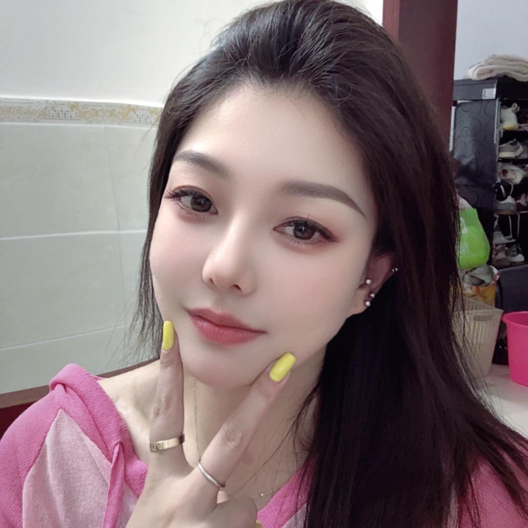 小虎牙娜娜