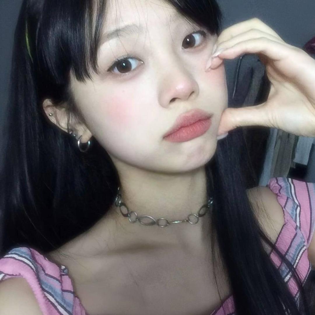 闫肃点