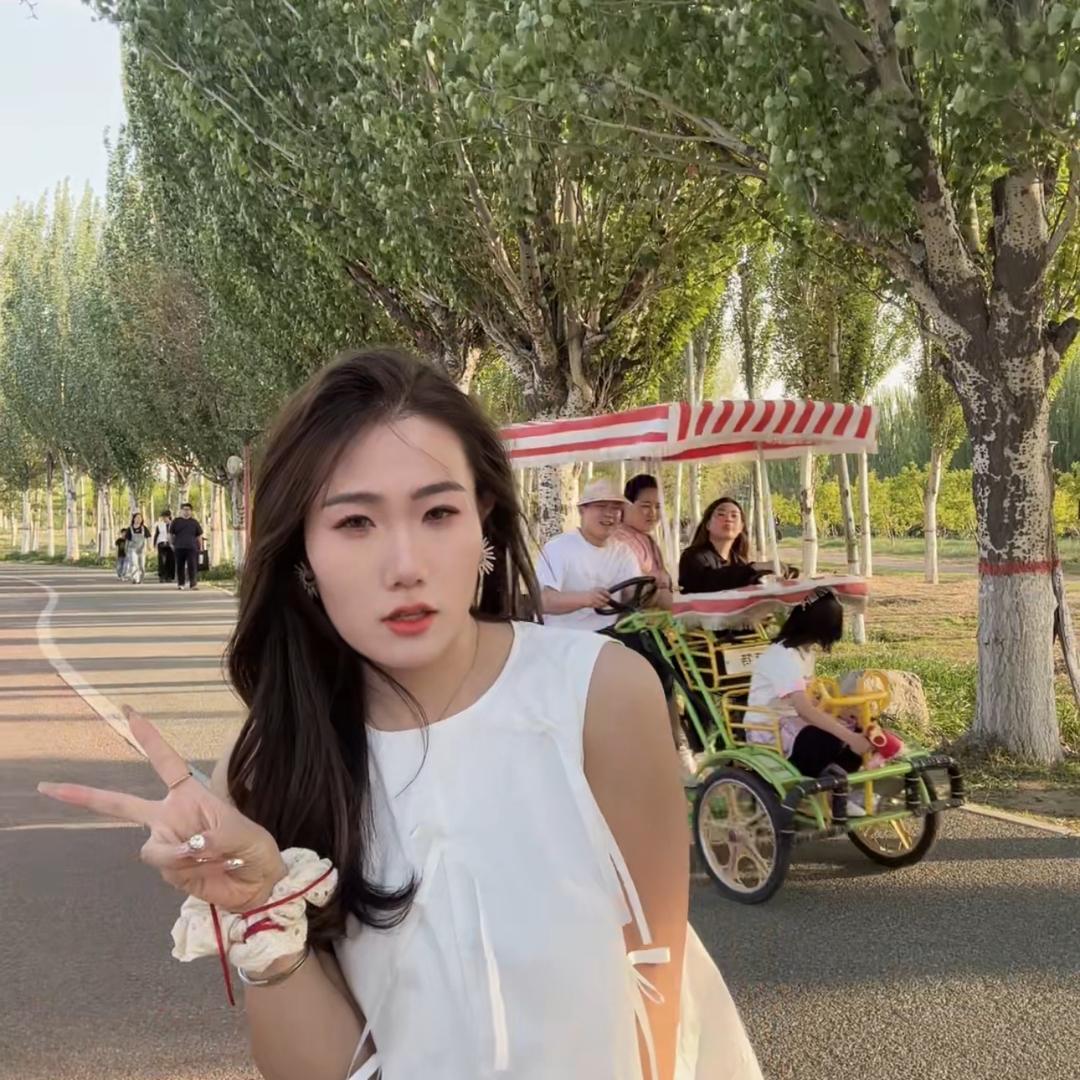 呃姐变美（预约美甲💅）