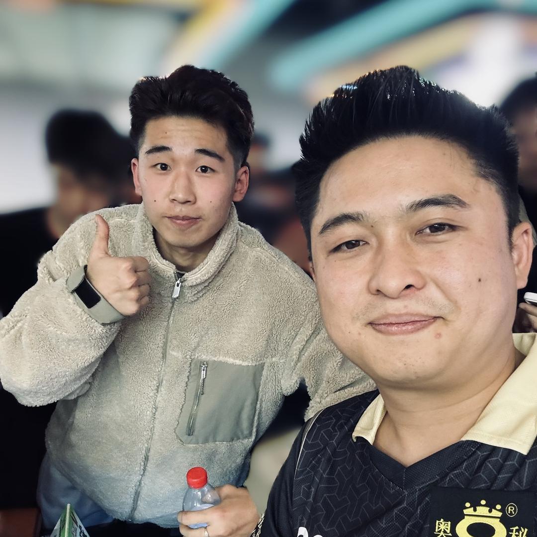 阿莽台球器材.好杆毒