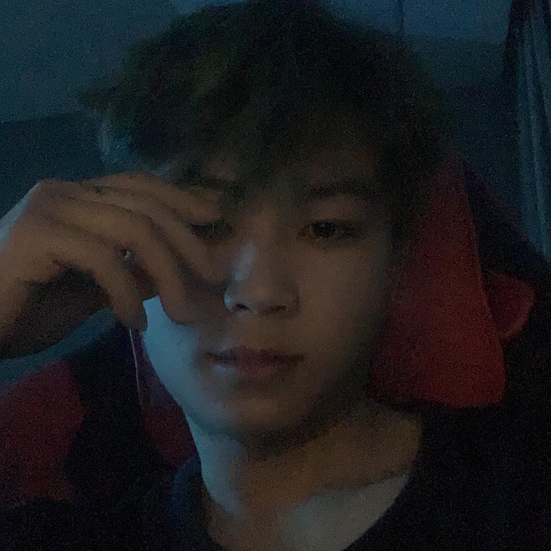 电子厂在逃螺丝手🔧