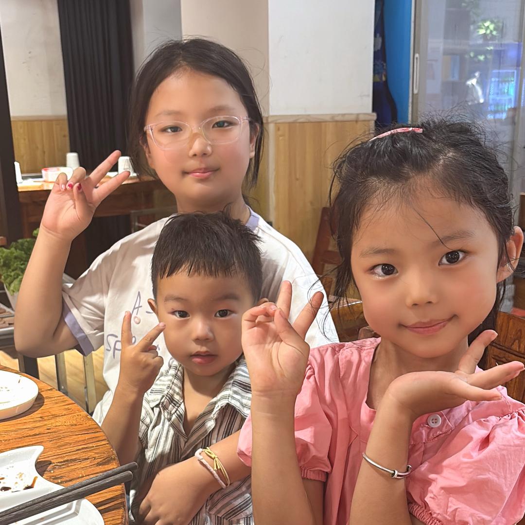 三个孩子的嫲嫲