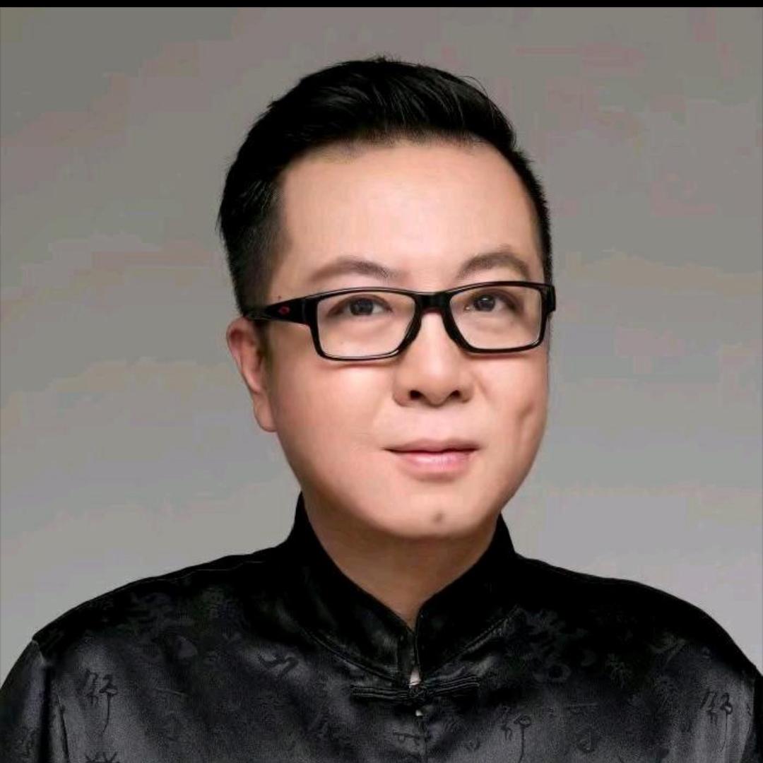 主持人宋非