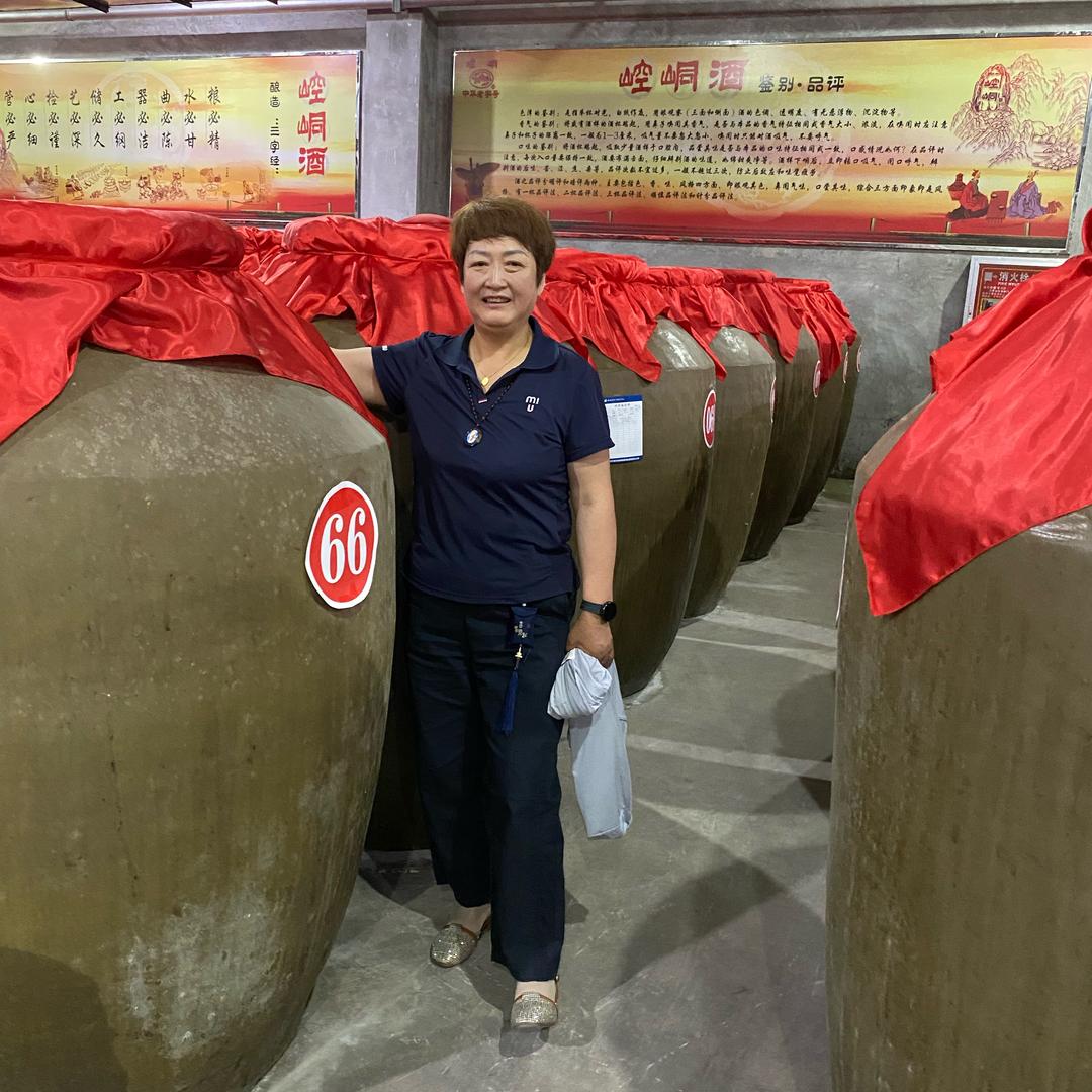 红太阳曹颖