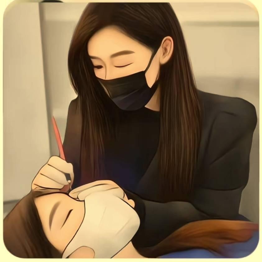 做纹绣👧🏻搓指甲的「清清」