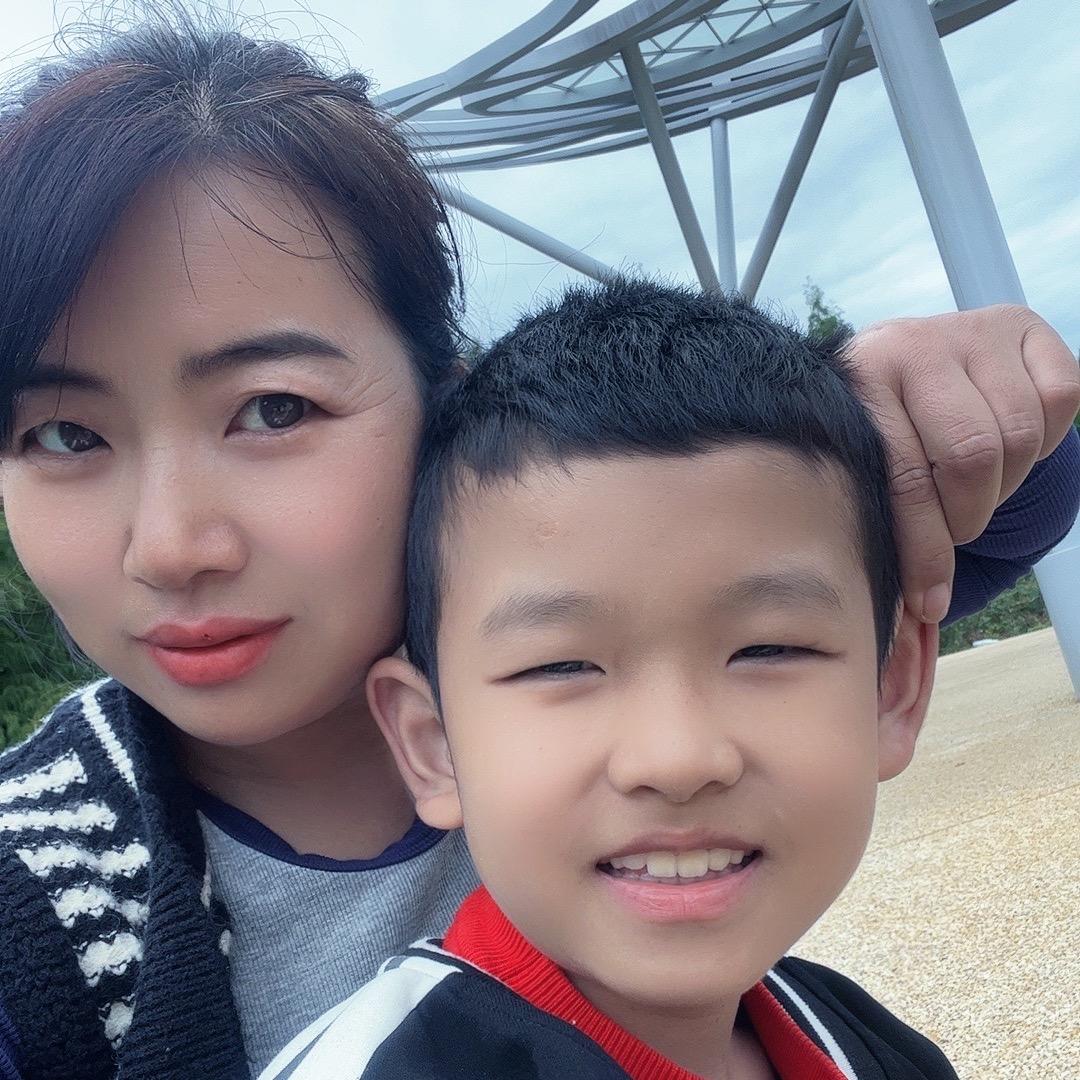 小浩浩妈妈