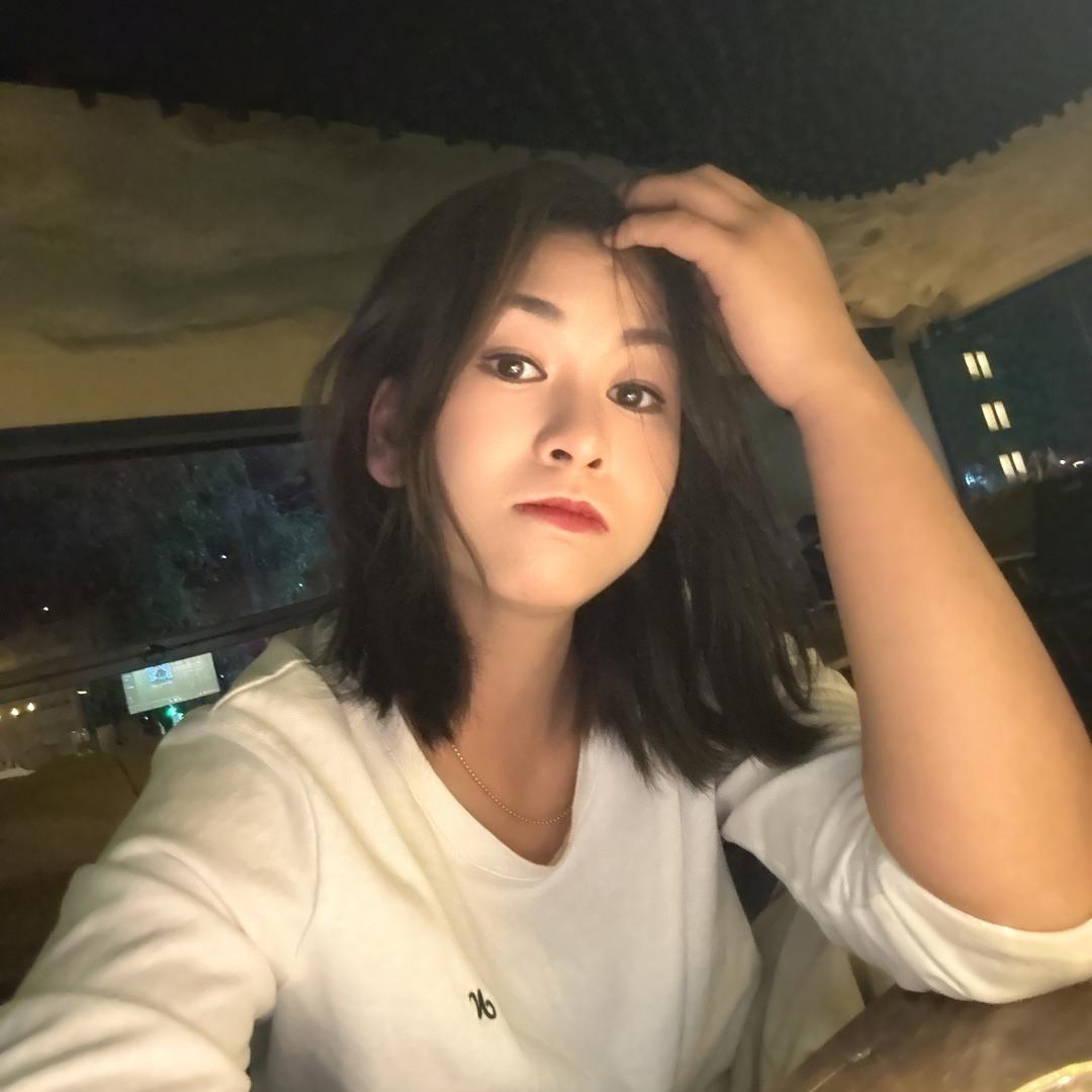 ୧⍤⃝♡ــــــﮩﮩ٨ــ