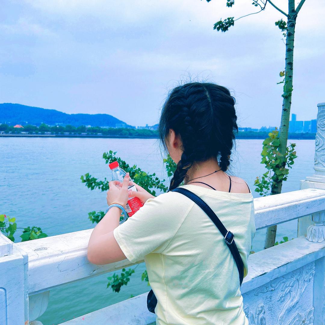 ღ雯࿐