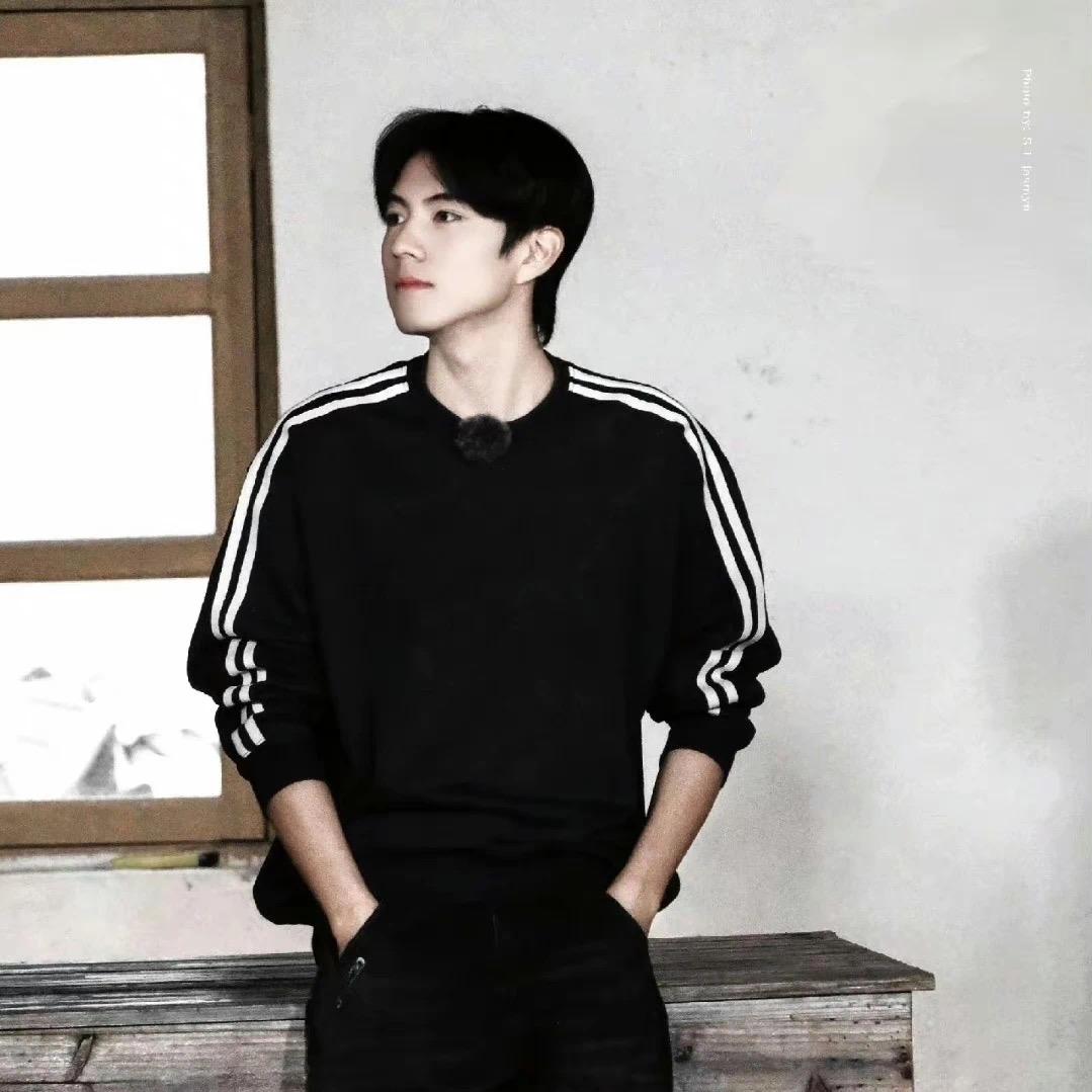 蛋黄派来的小黄（见过十个勤天+张颜齐版）