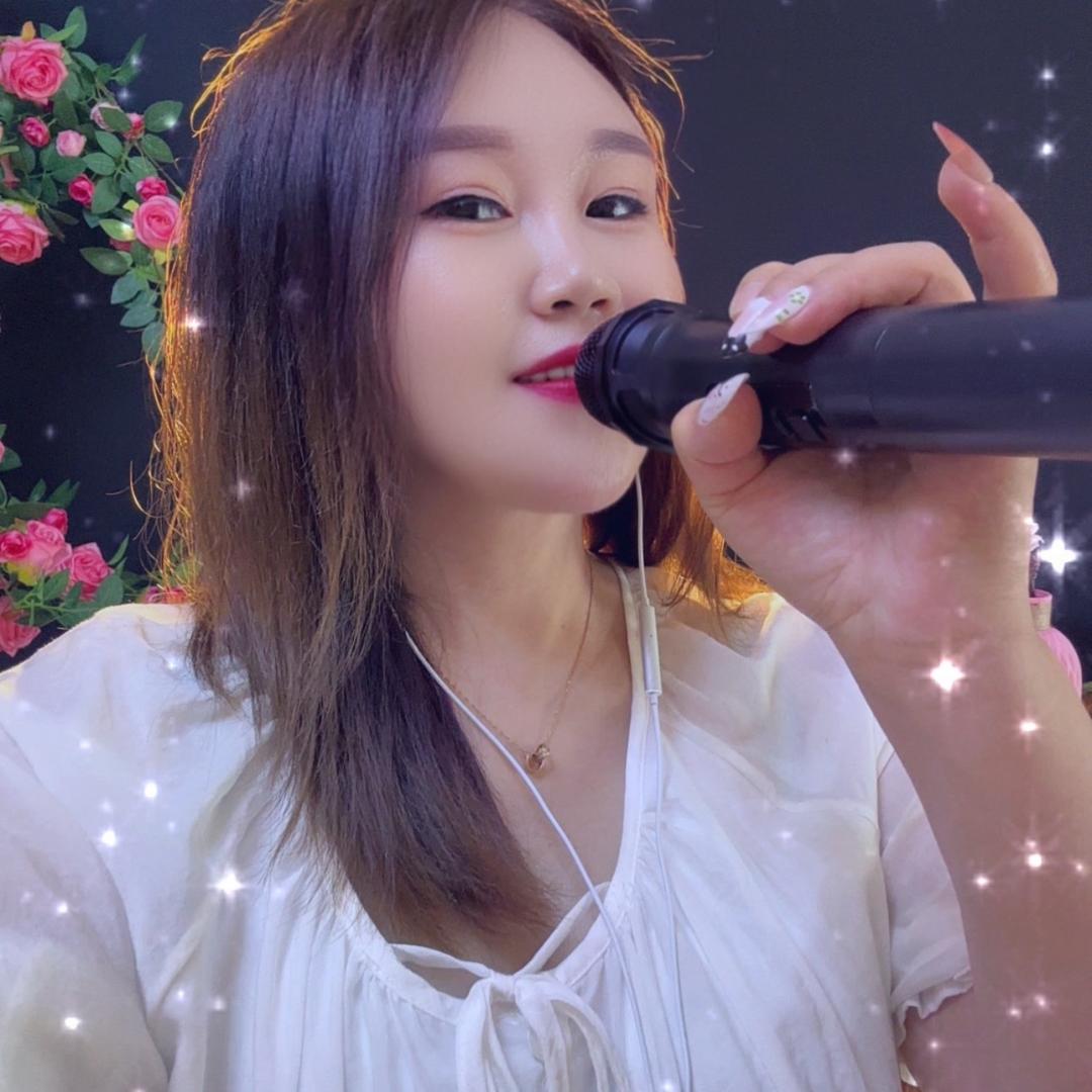 芳芳🎤百货