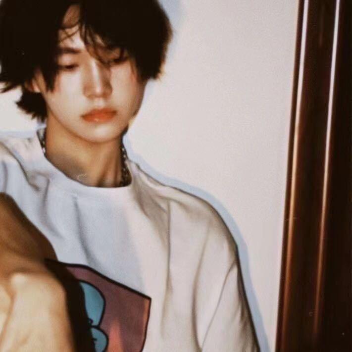 山野都有雾灯