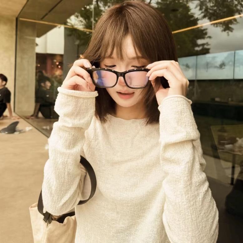 谎言说给右耳听