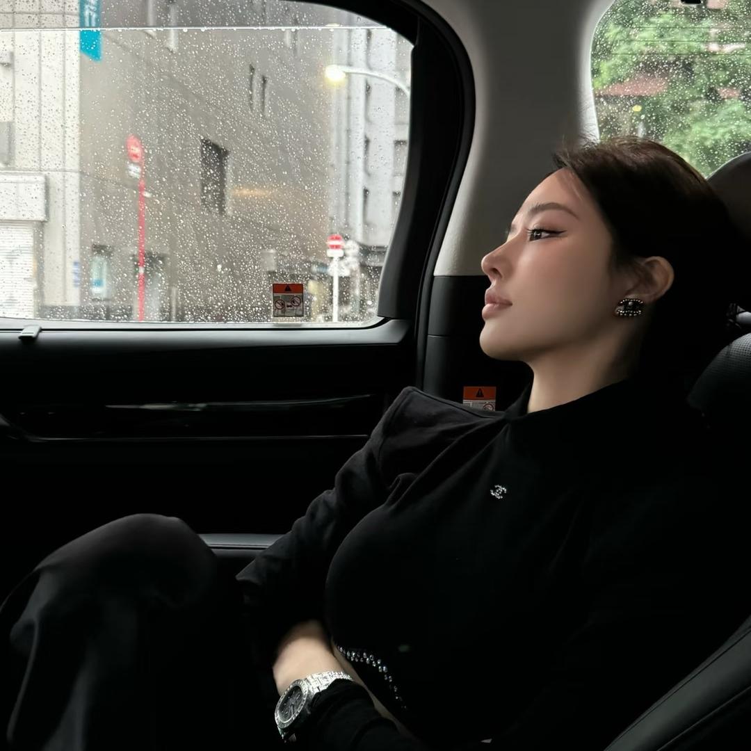 小y