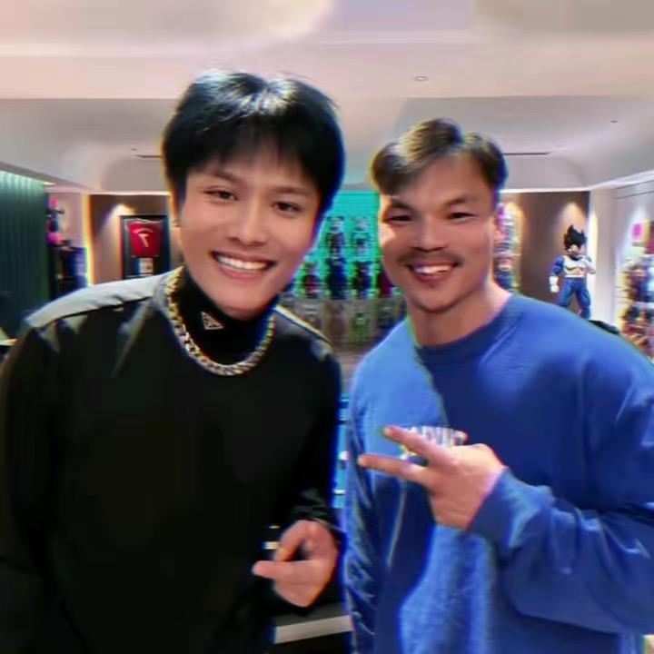 疯狂大嘴哥