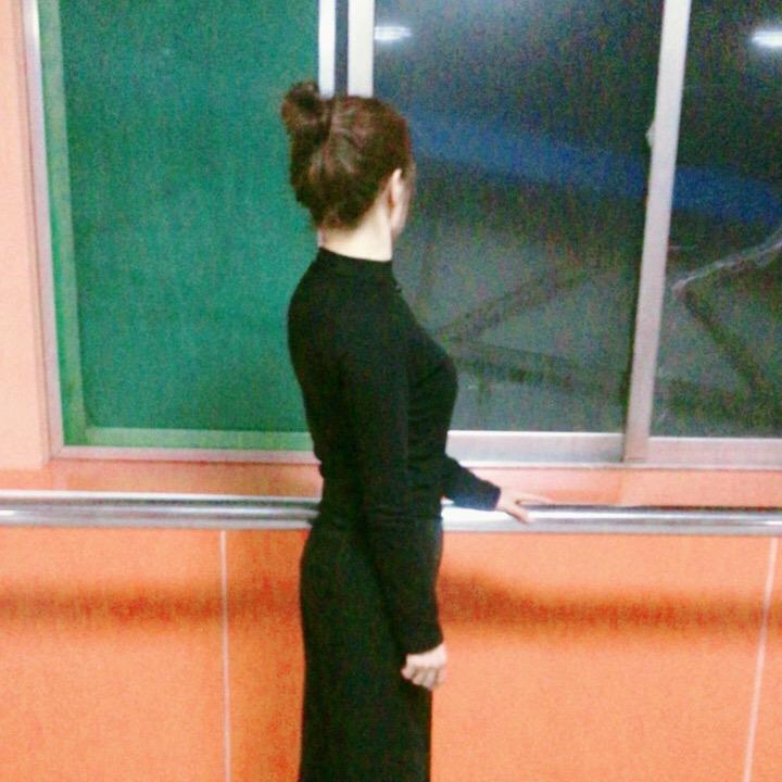 你脸红了耶