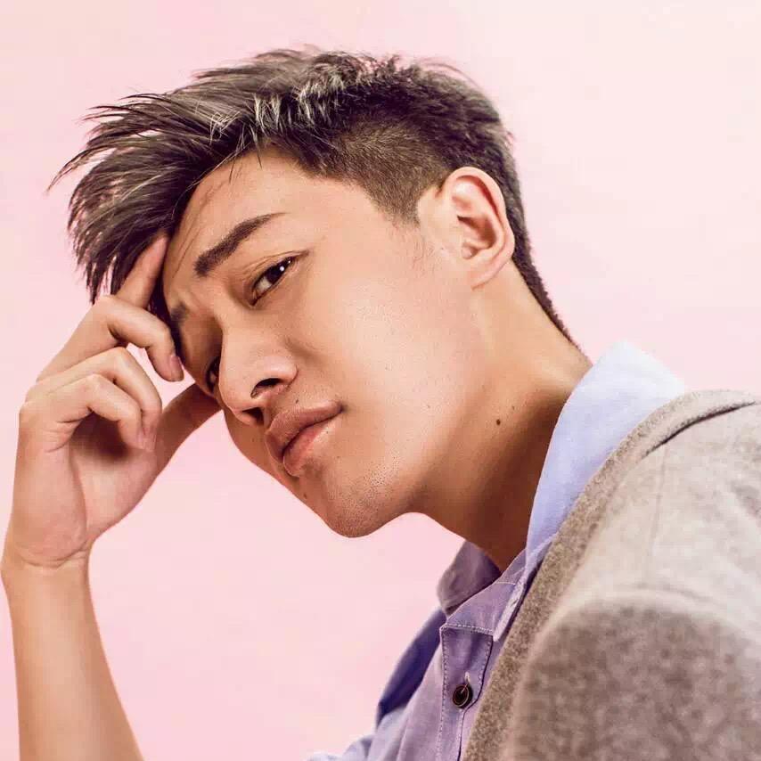 哈尔滨短发Tony贾