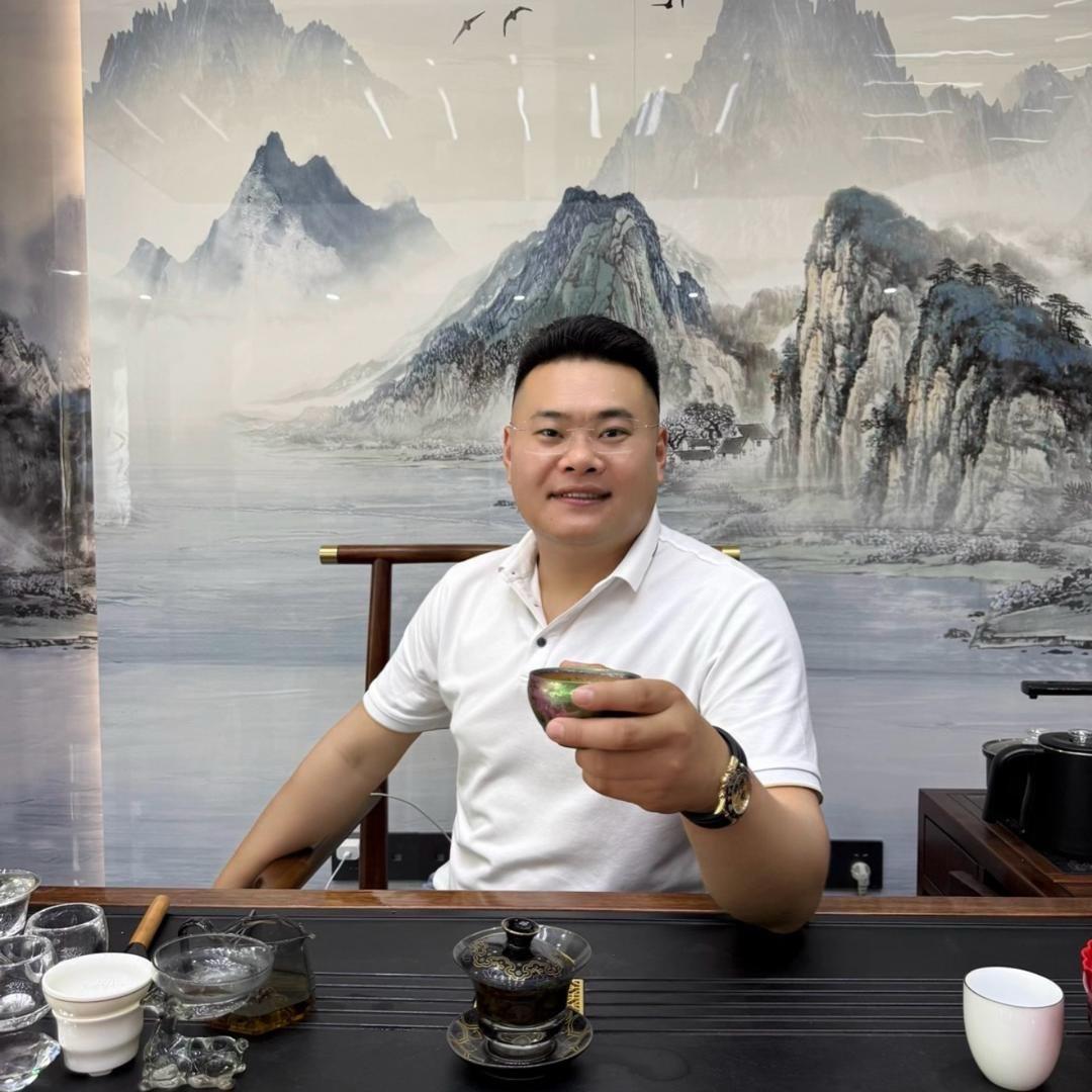 金屋房产王培任