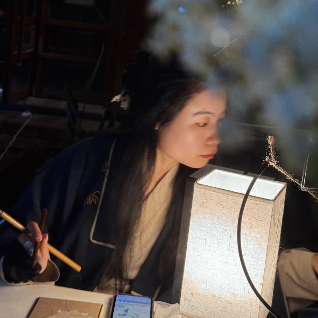 蔽月山房